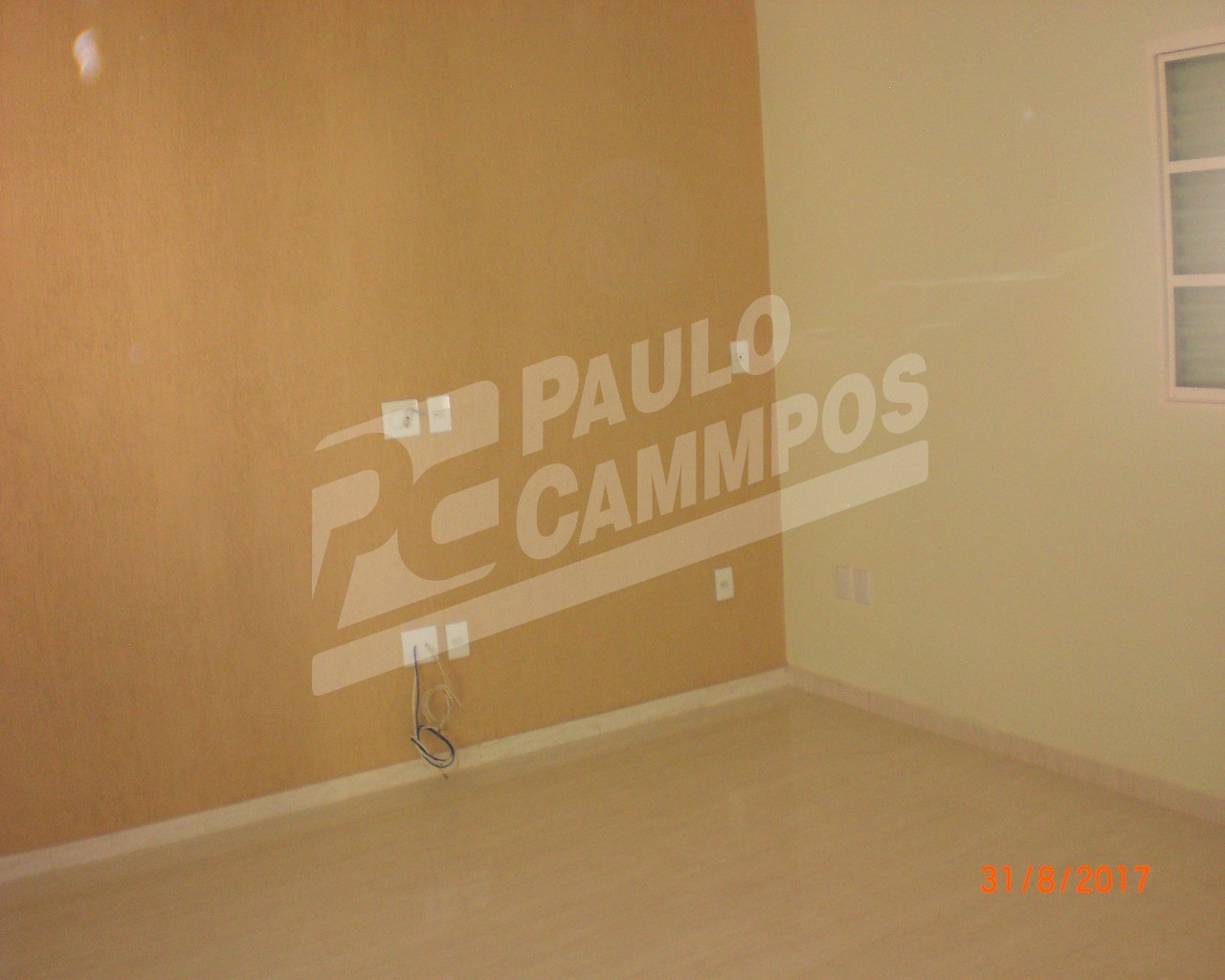 Casa à venda com 3 quartos, 120m² - Foto 2