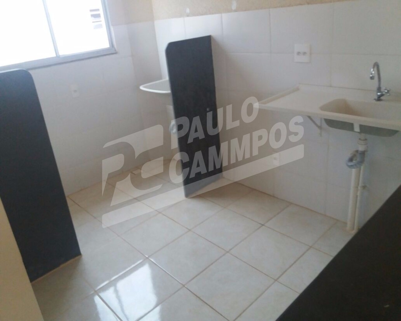 Apartamento à venda com 2 quartos, 45m² - Foto 2