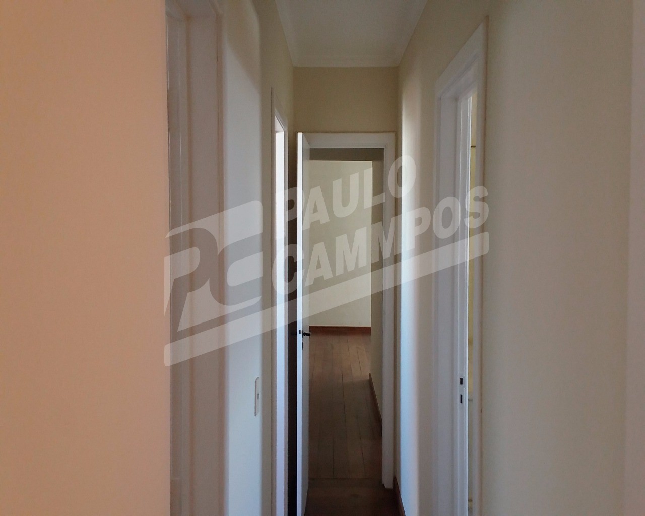 Apartamento à venda com 4 quartos, 101m² - Foto 7