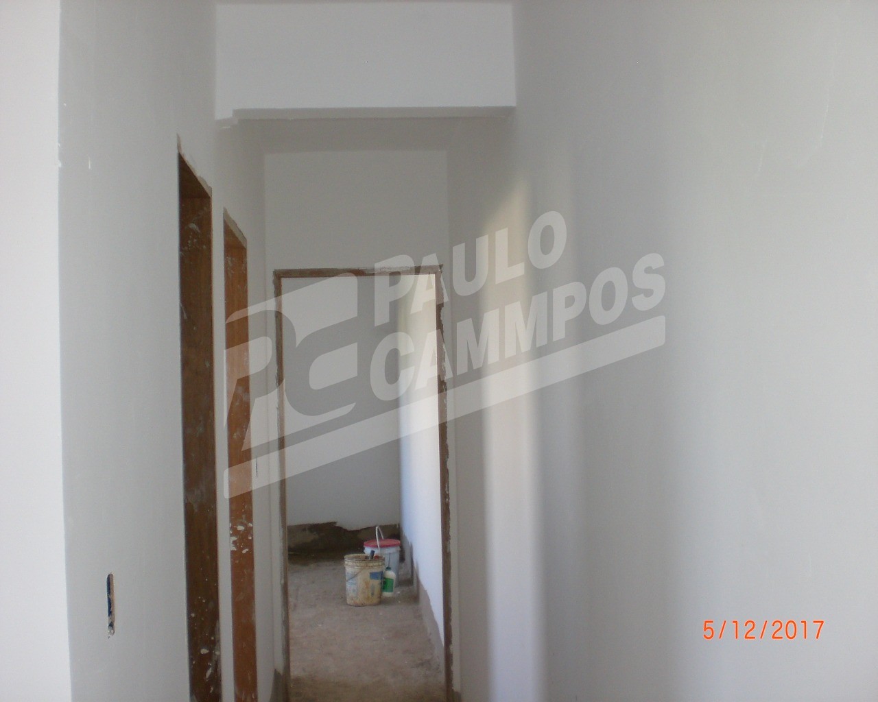 Apartamento à venda com 2 quartos, 75m² - Foto 3