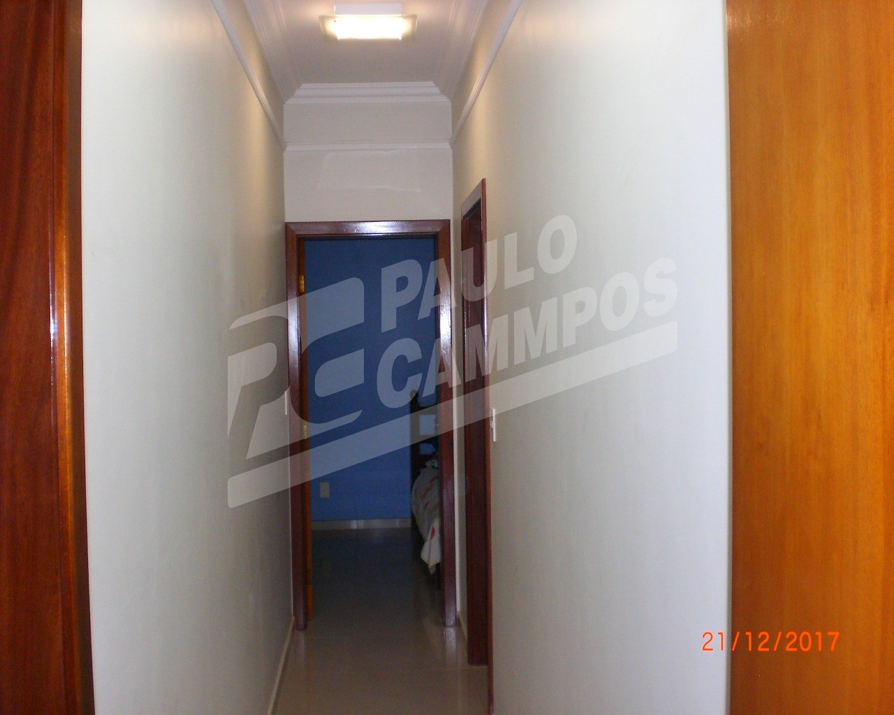 Casa à venda com 4 quartos, 311m² - Foto 3