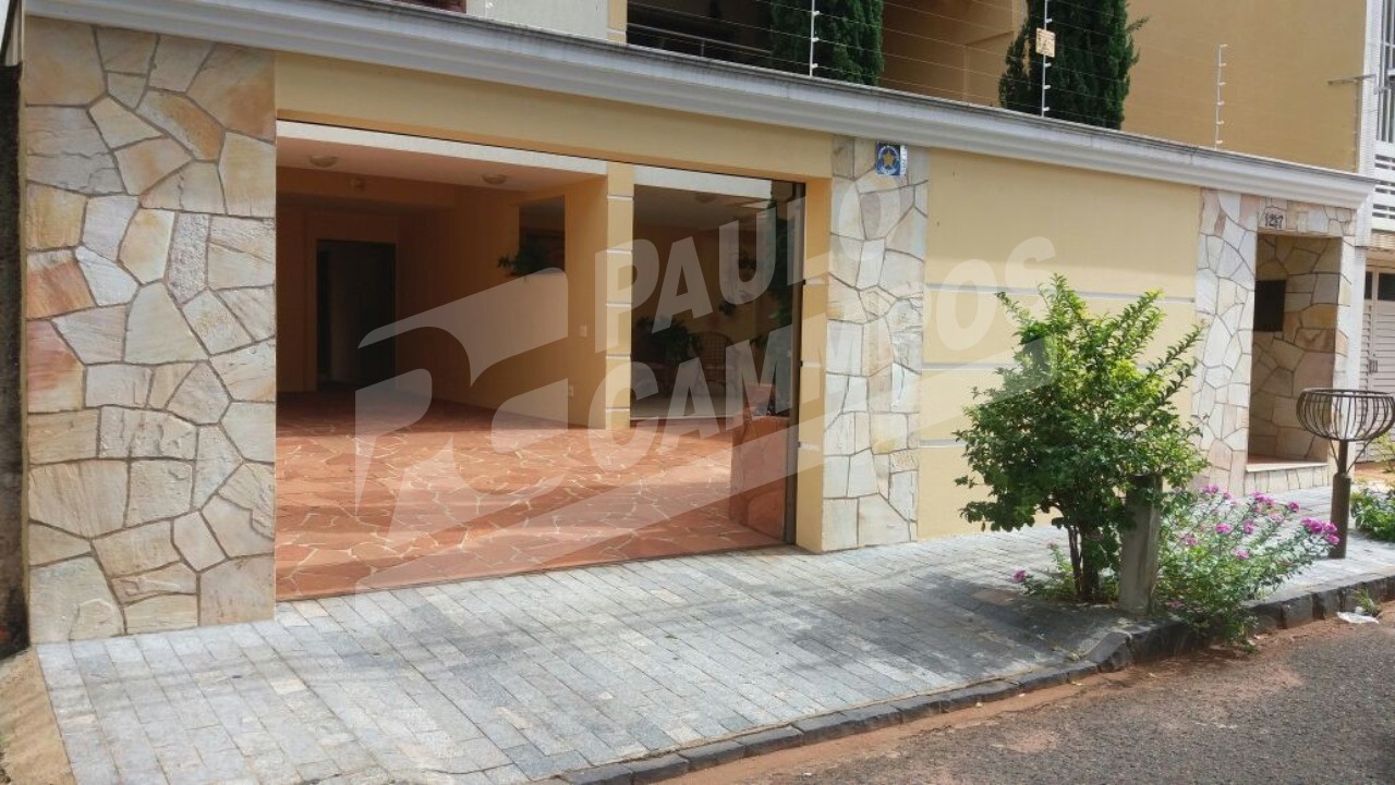 Casa à venda com 5 quartos, 367m² - Foto 1