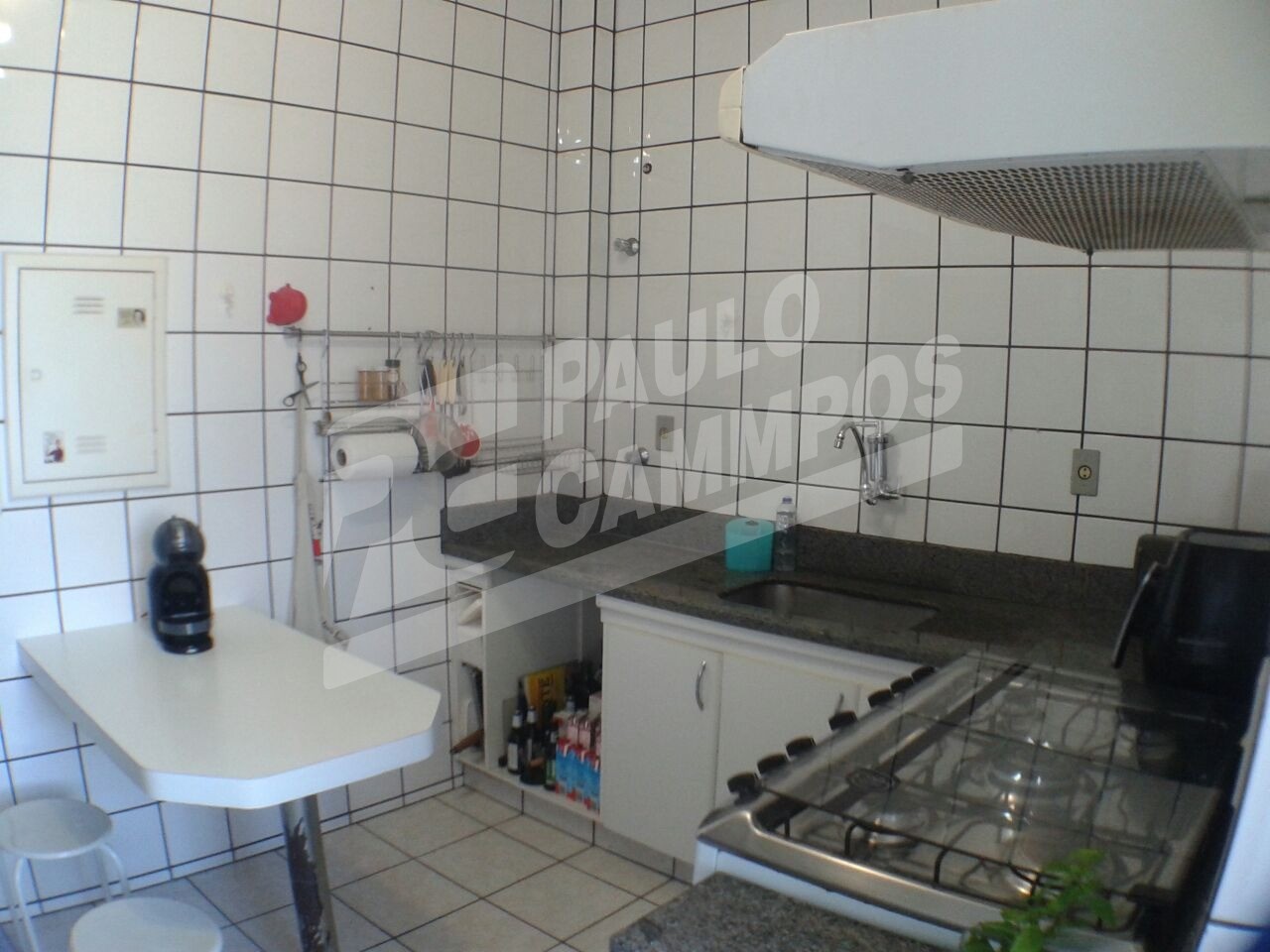 Apartamento à venda com 3 quartos, 87m² - Foto 4