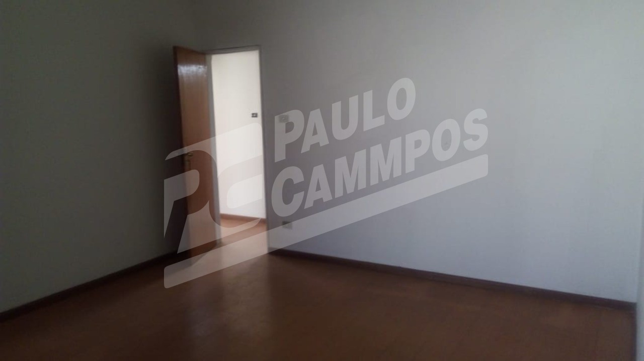 Casa à venda com 3 quartos, 250m² - Foto 12