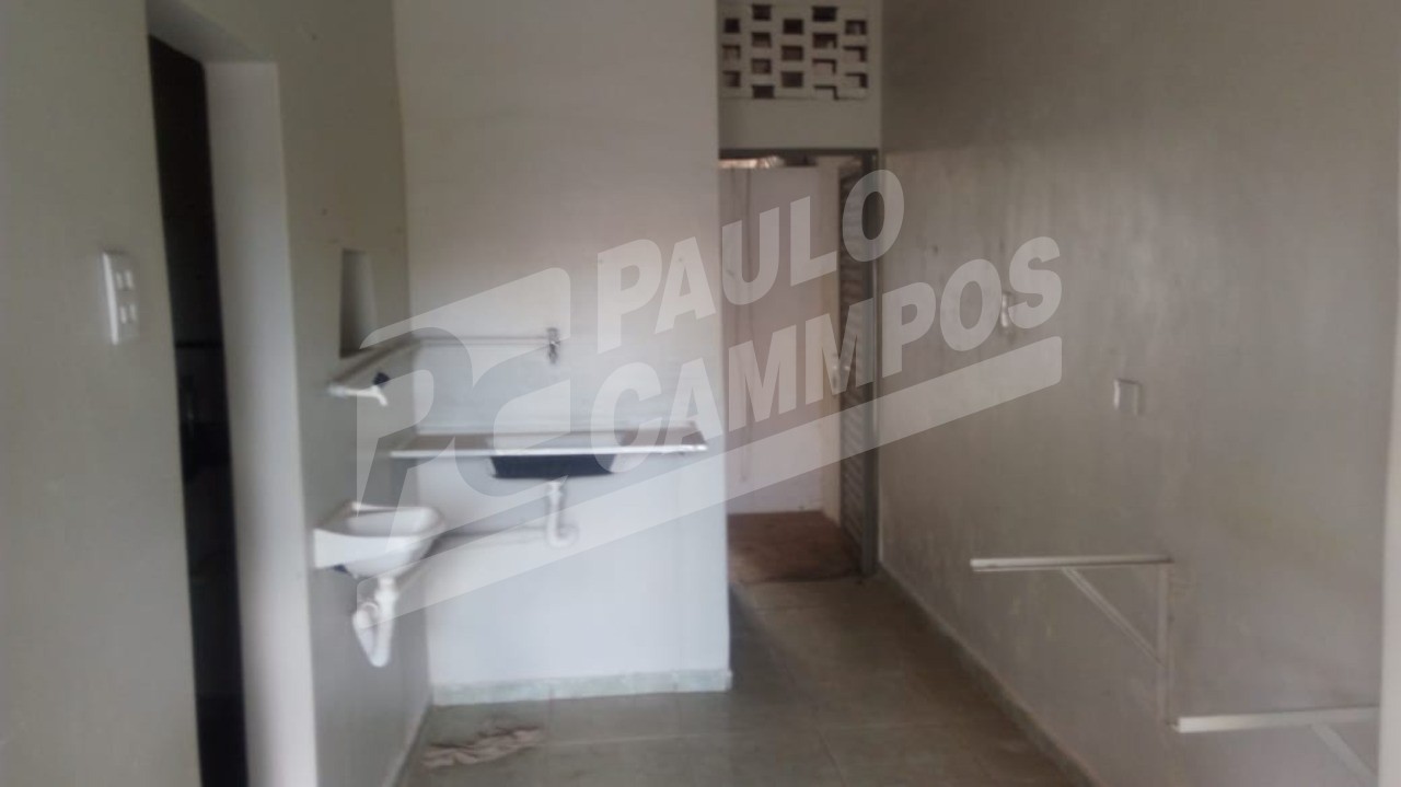 Casa à venda com 3 quartos, 250m² - Foto 17