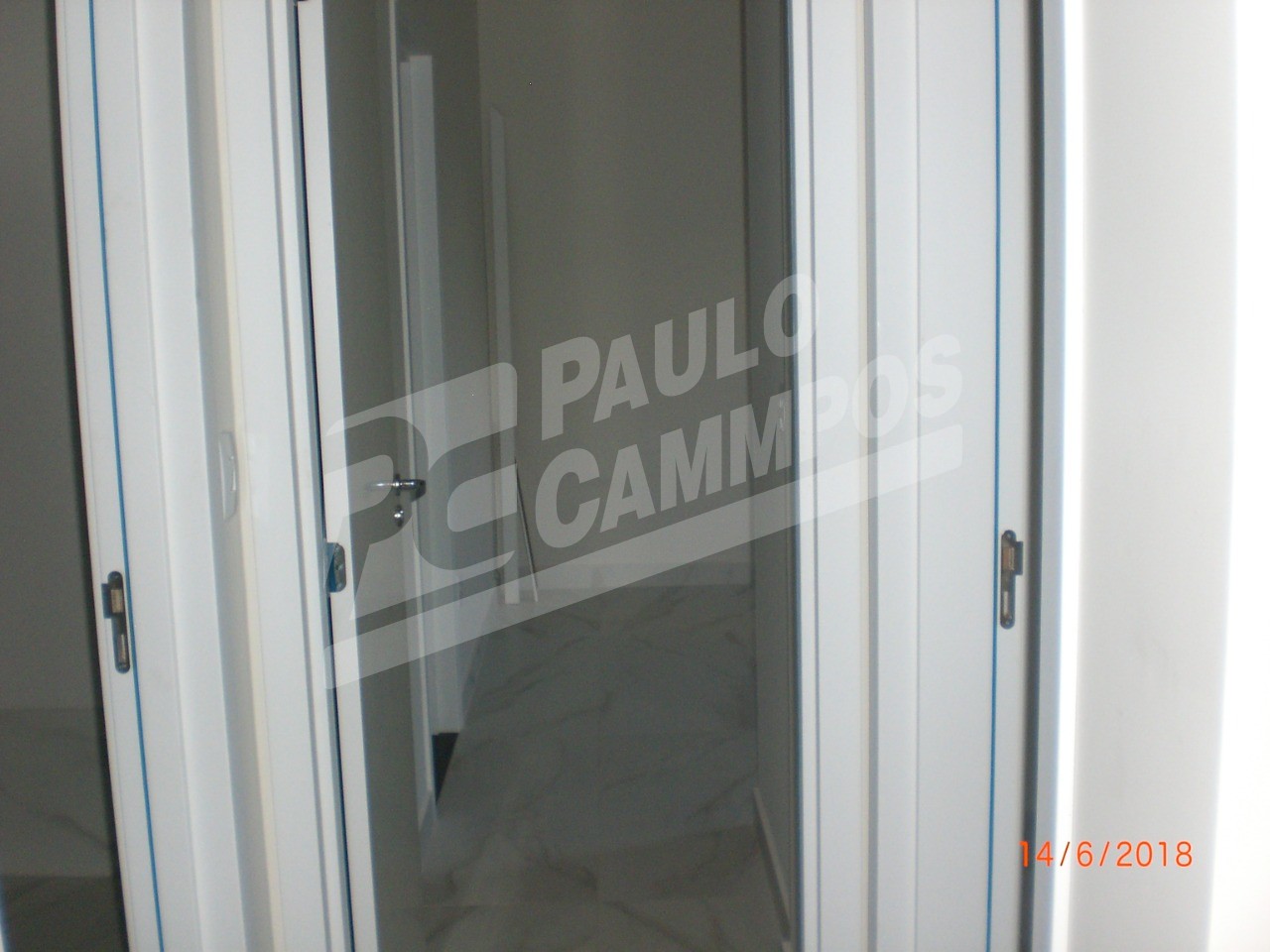 Apartamento à venda com 2 quartos, 59m² - Foto 8