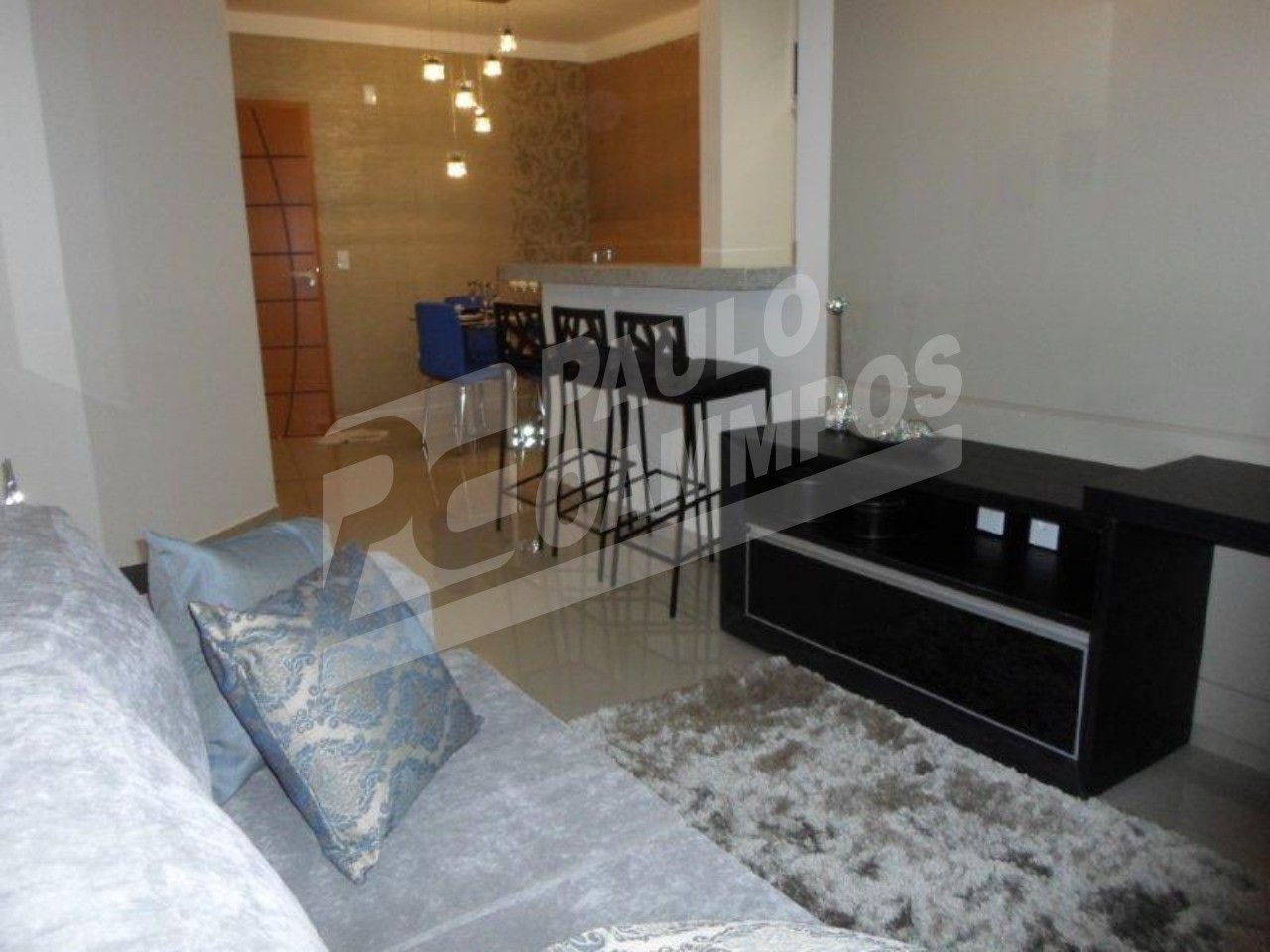 Apartamento à venda com 2 quartos, 67m² - Foto 1