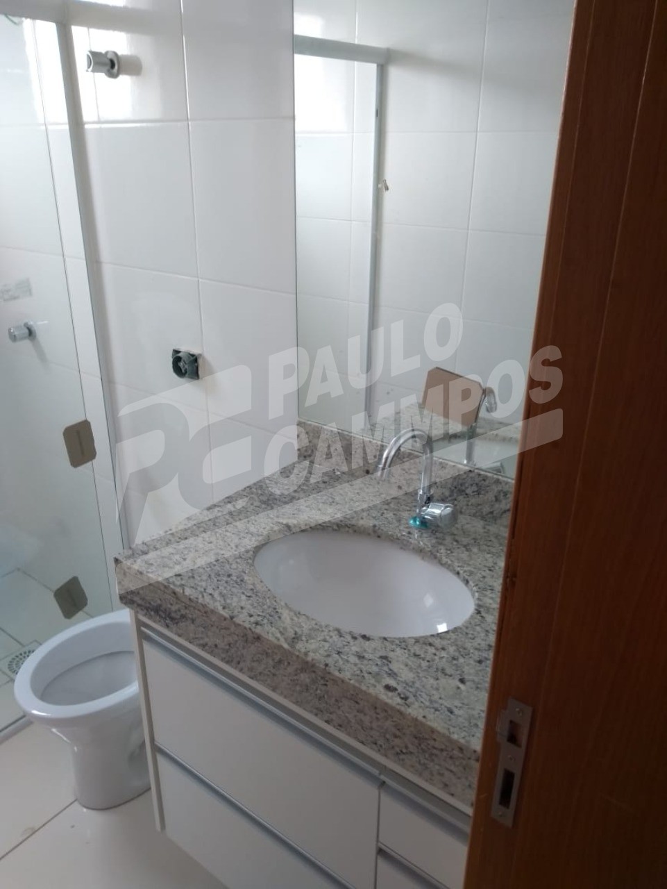 Apartamento à venda com 2 quartos, 70m² - Foto 9