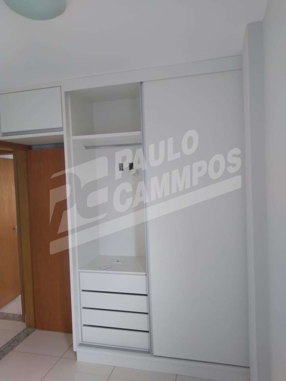 Apartamento à venda com 2 quartos, 70m² - Foto 13