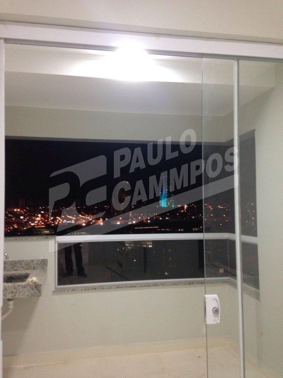 Apartamento à venda com 2 quartos, 70m² - Foto 15