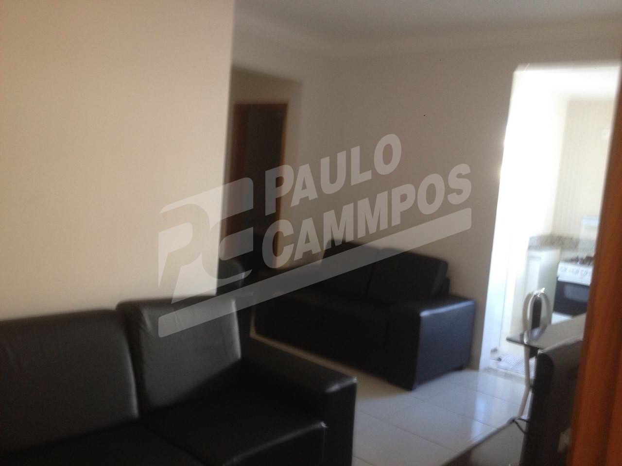 Apartamento à venda com 2 quartos, 56m² - Foto 1