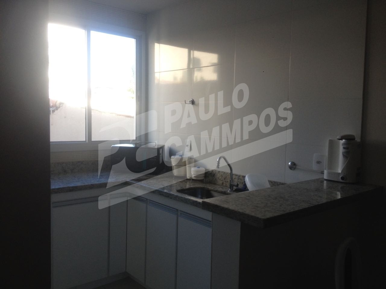 Apartamento à venda com 2 quartos, 56m² - Foto 3