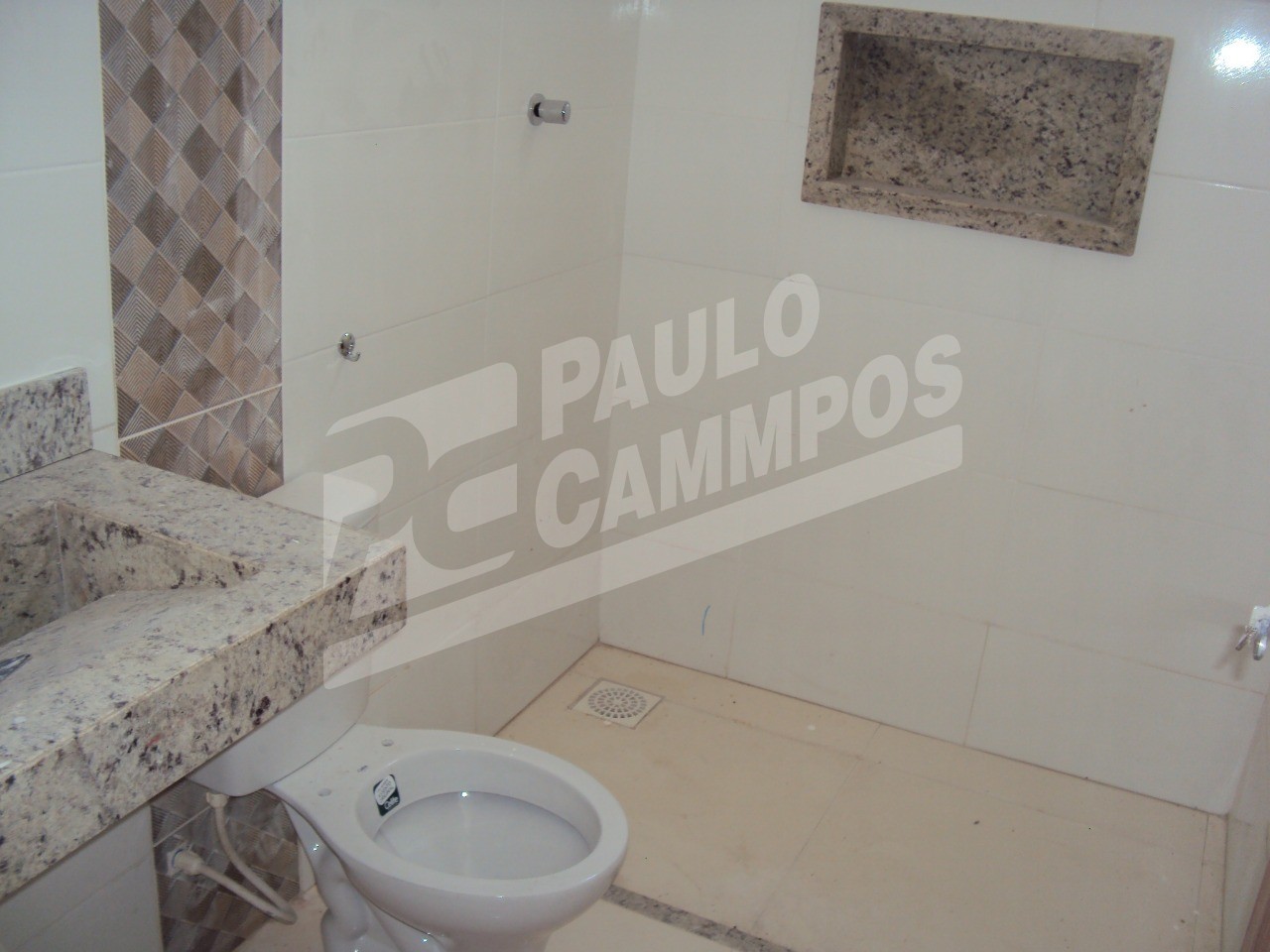 Casa à venda com 2 quartos, 100m² - Foto 6