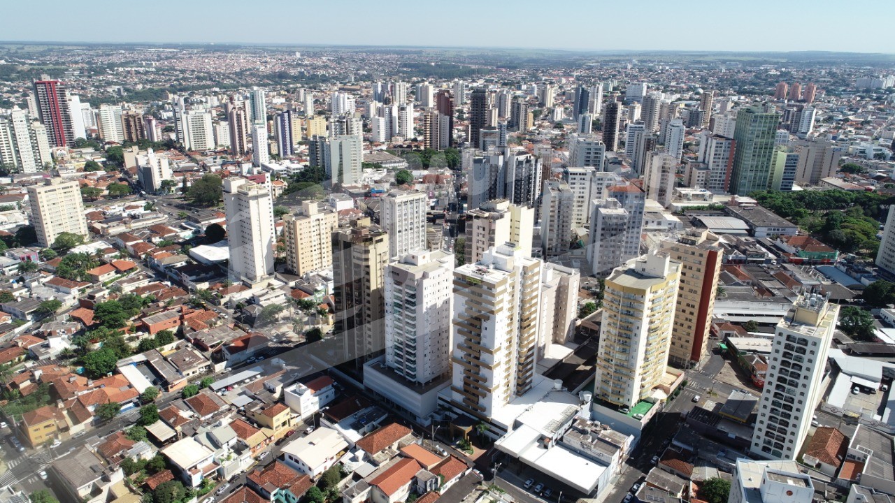 Apartamento à venda com 3 quartos, 103m² - Foto 2