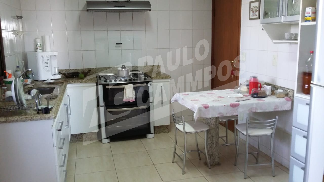 Apartamento à venda com 3 quartos, 118m² - Foto 13