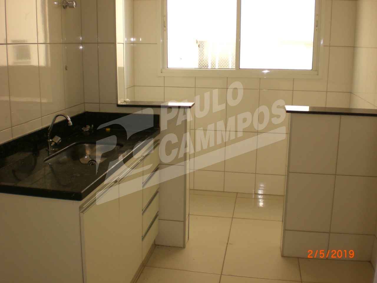 Apartamento à venda com 3 quartos, 79m² - Foto 3