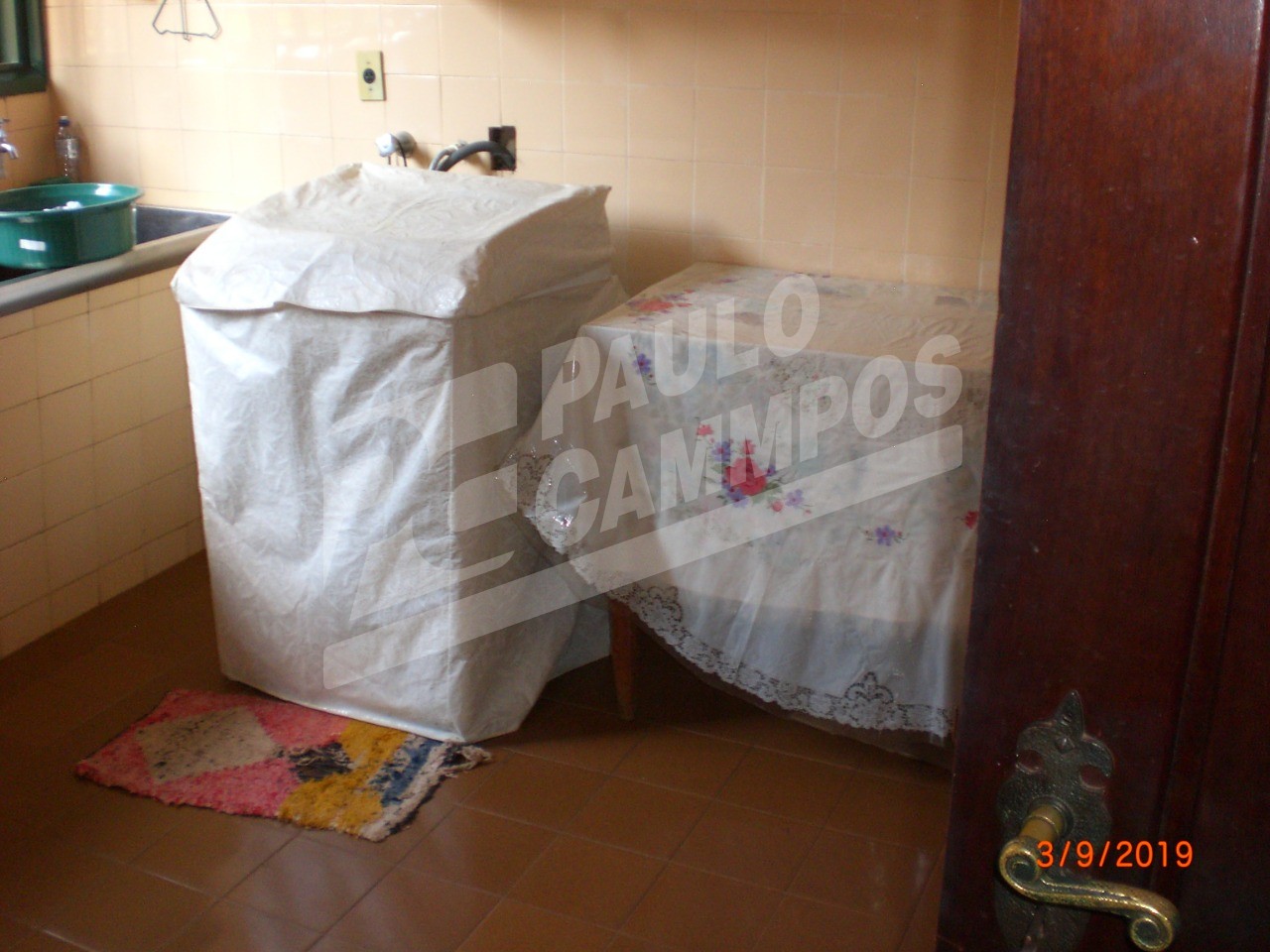 Casa à venda com 4 quartos, 1080m² - Foto 32