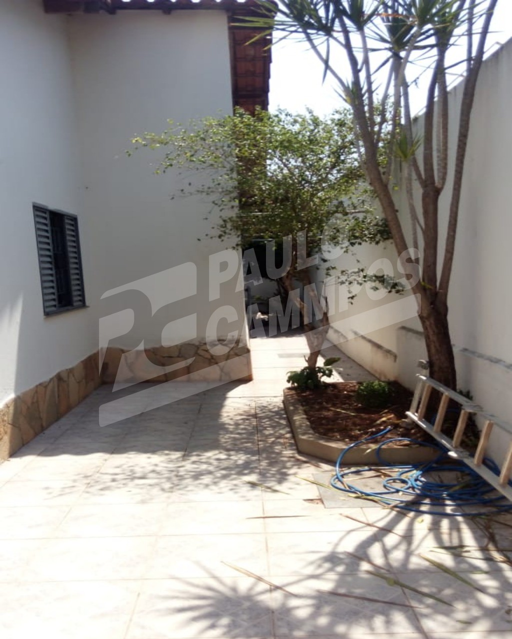 Casa à venda com 3 quartos, 250m² - Foto 16