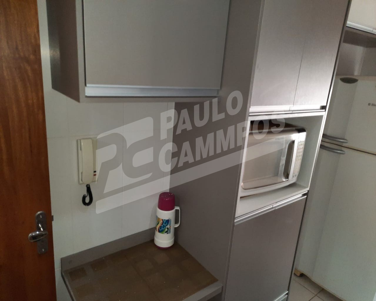 Apartamento à venda com 2 quartos, 58m² - Foto 3