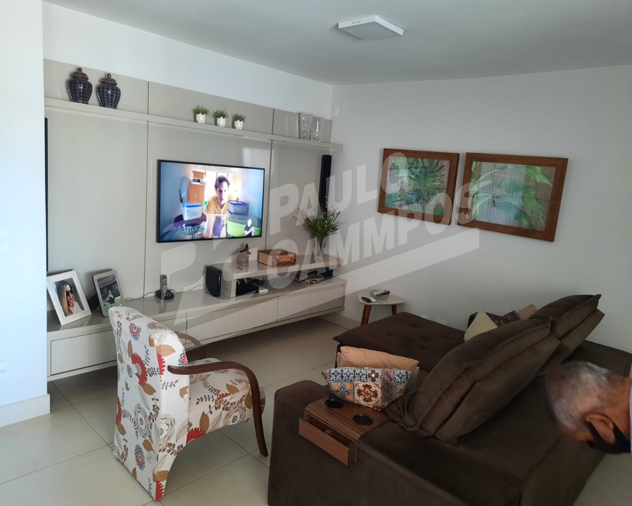 Apartamento à venda com 3 quartos, 93m² - Foto 11