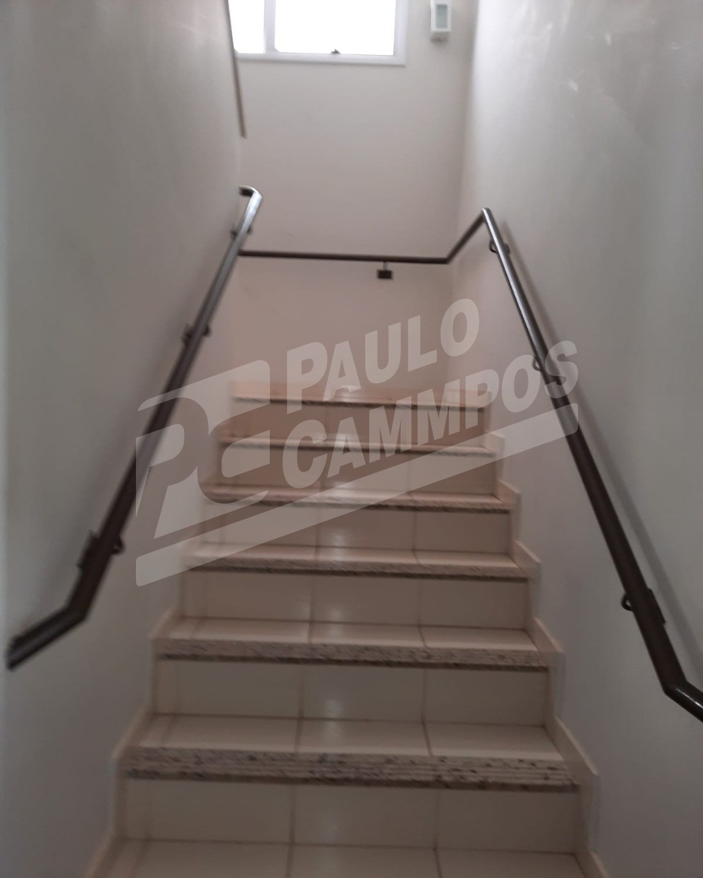 Apartamento à venda com 2 quartos, 58m² - Foto 2