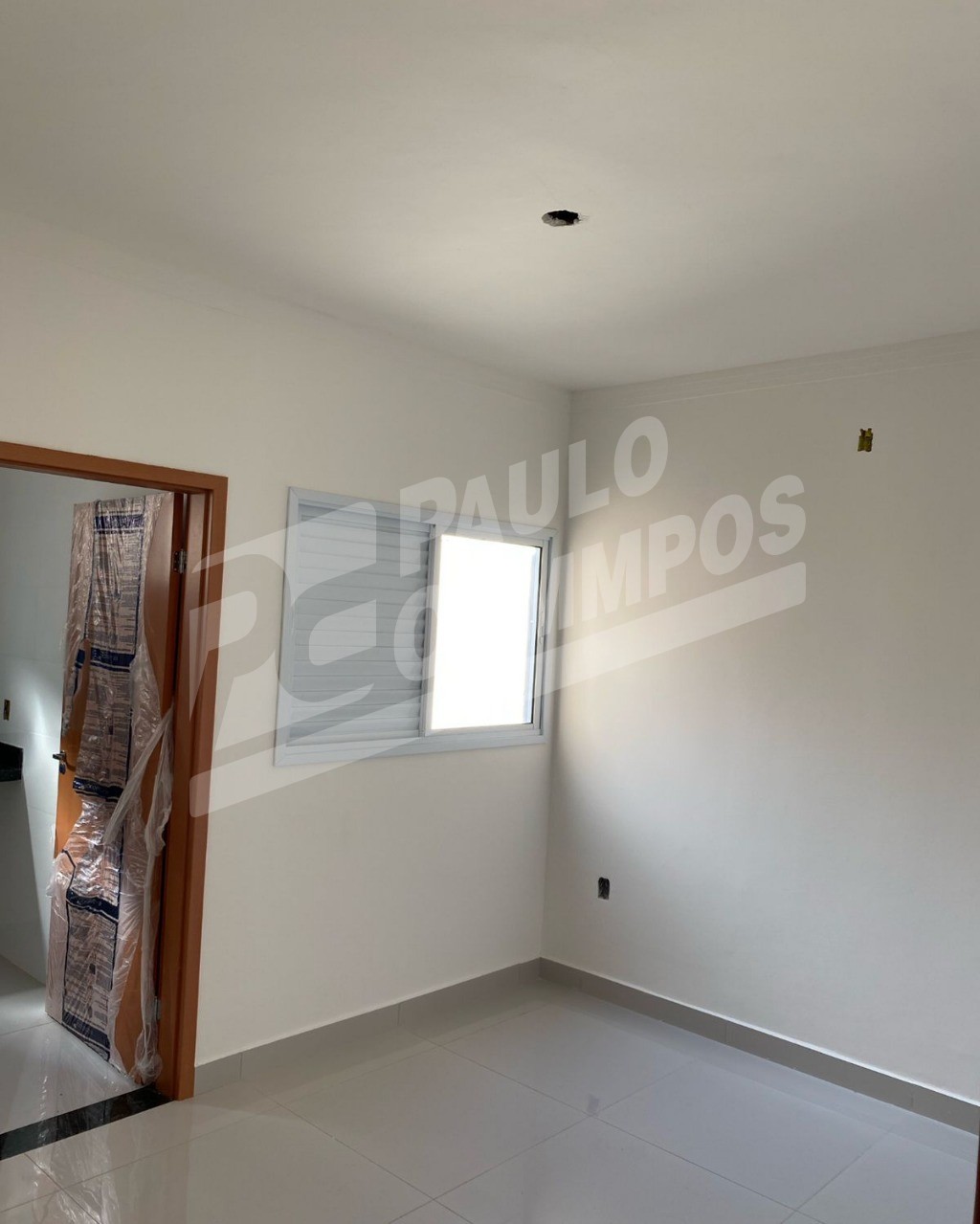 Casa à venda com 2 quartos, 66m² - Foto 9