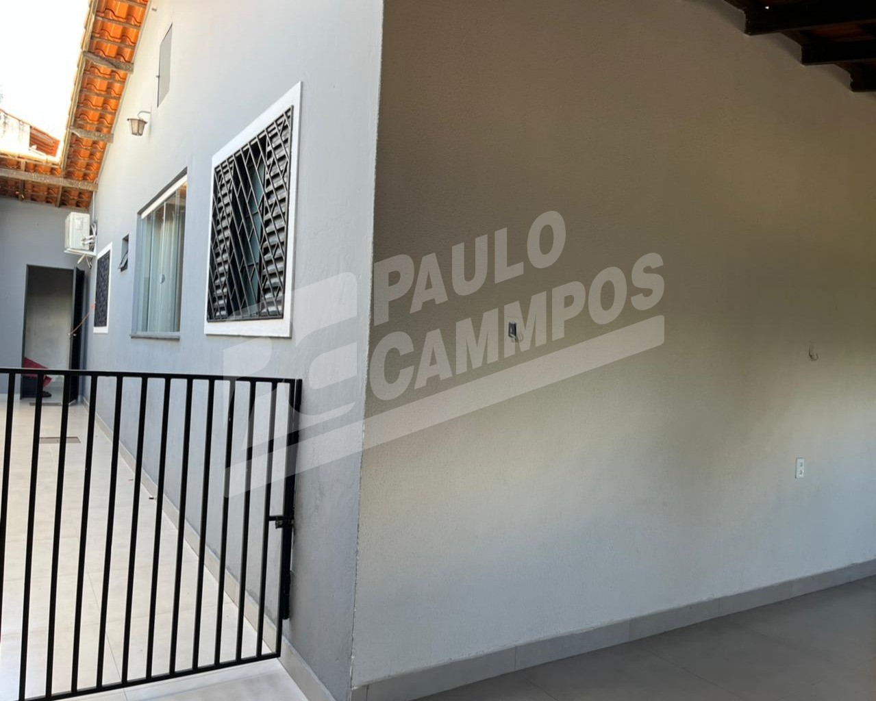 Casa à venda com 2 quartos, 250m² - Foto 5