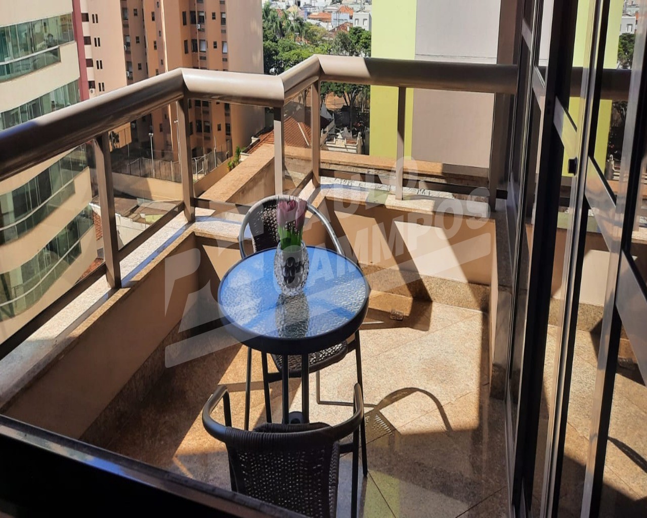 Apartamento à venda com 4 quartos, 270m² - Foto 7