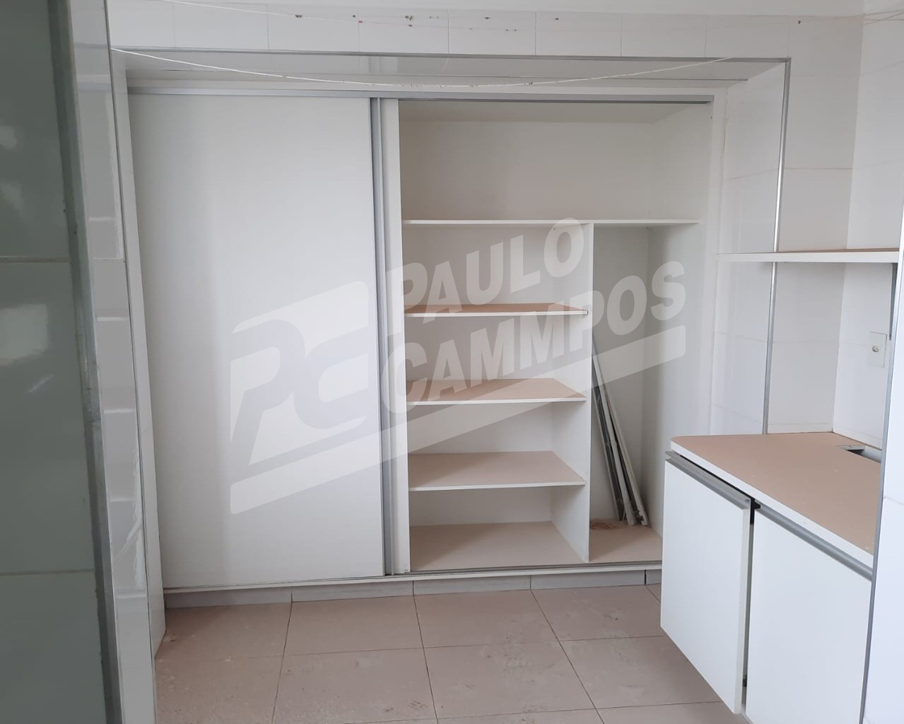 Apartamento à venda com 3 quartos, 114m² - Foto 9