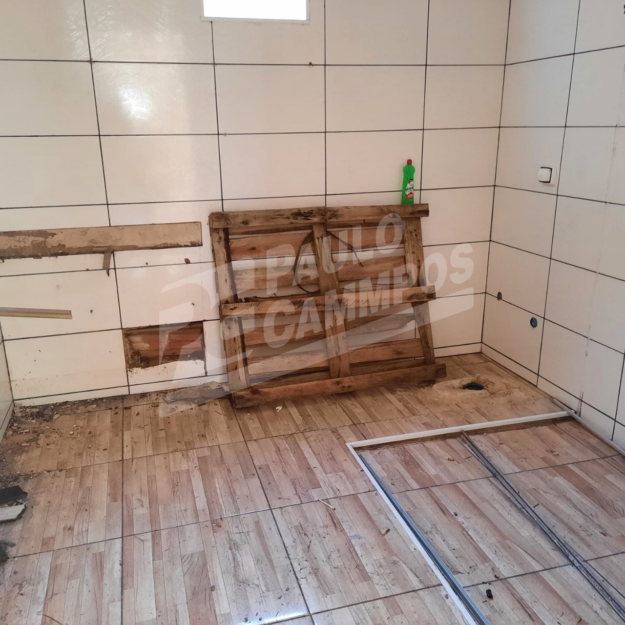 Casa à venda com 2 quartos, 250m² - Foto 3