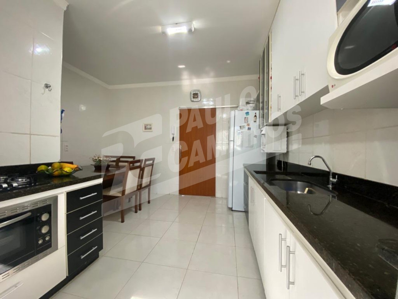 Apartamento à venda com 3 quartos, 77m² - Foto 7