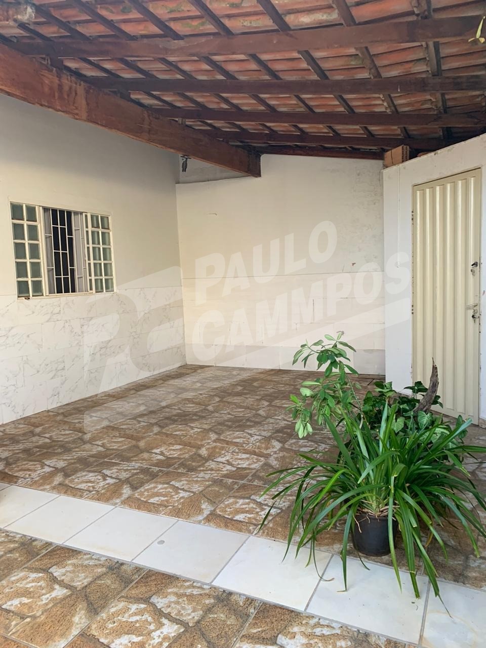 Casa à venda com 3 quartos, 190m² - Foto 2