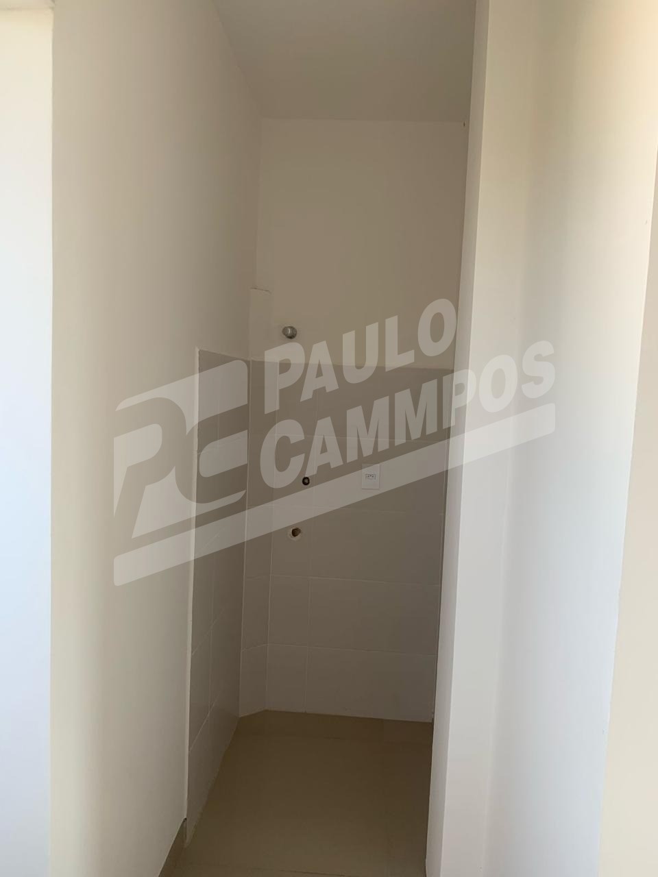 Apartamento à venda com 2 quartos, 57m² - Foto 2