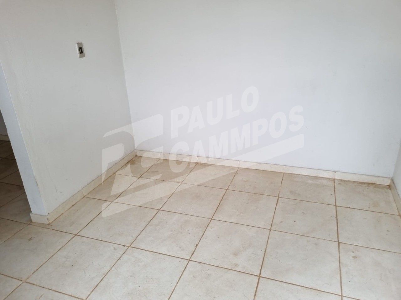 Casa à venda com 2 quartos, 250m² - Foto 5