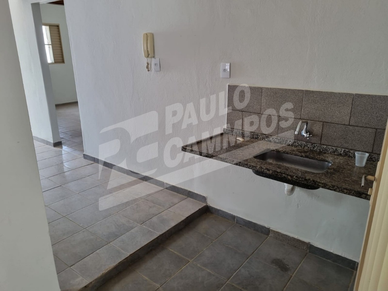 Casa à venda com 2 quartos, 250m² - Foto 18