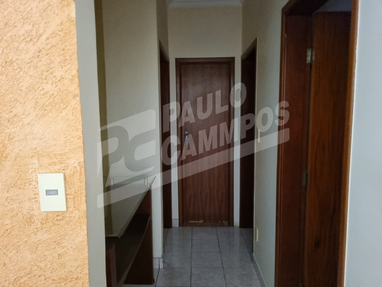 Apartamento à venda com 3 quartos, 107m² - Foto 2