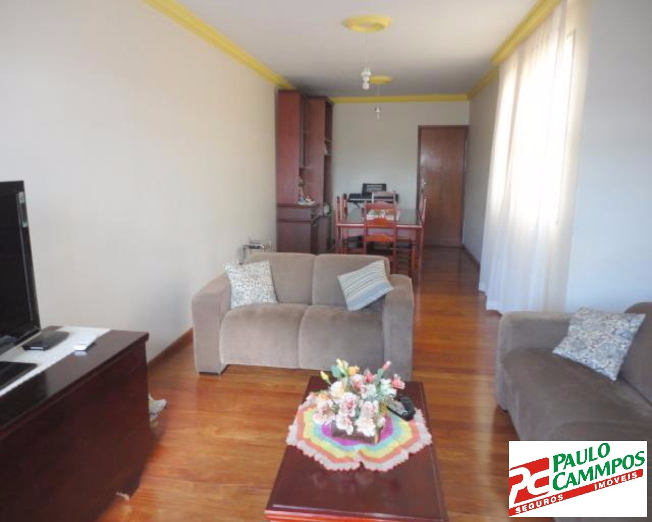 Apartamento à venda com 3 quartos, 132m² - Foto 1