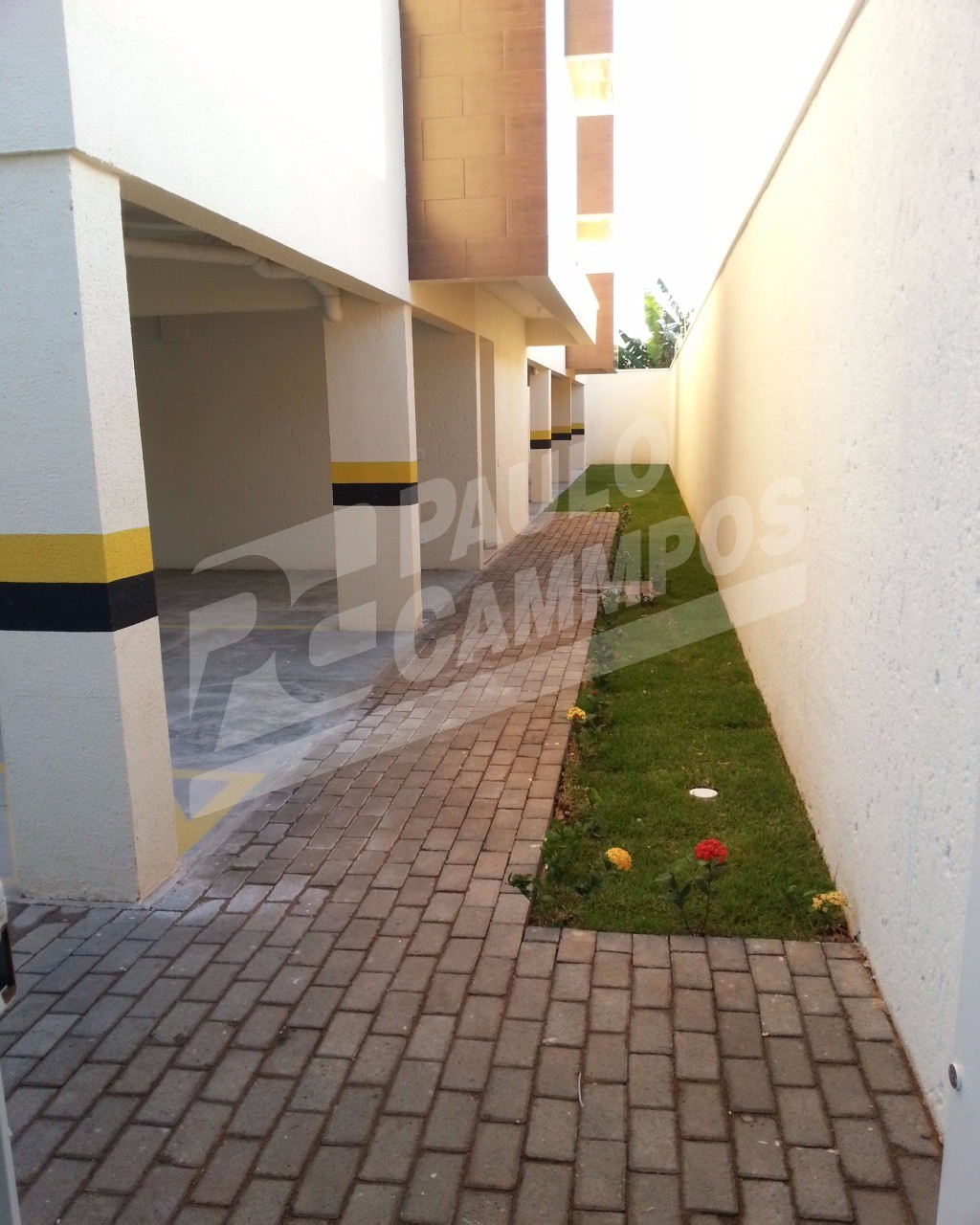 Apartamento à venda com 2 quartos, 57m² - Foto 4