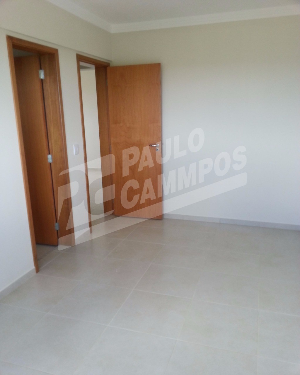 Apartamento à venda com 2 quartos, 57m² - Foto 1