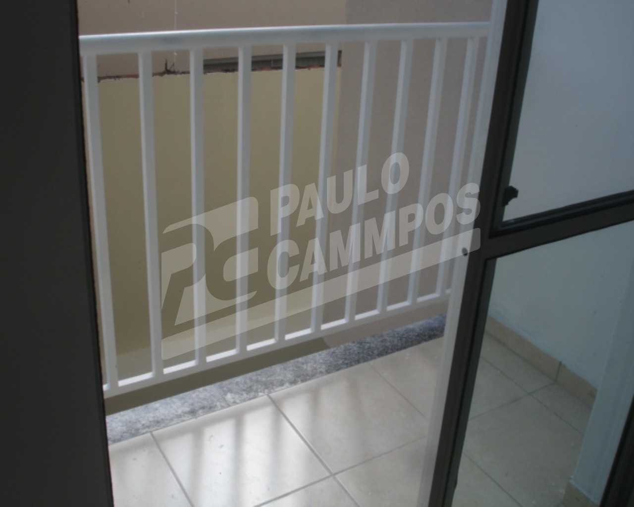 Apartamento à venda com 3 quartos, 64m² - Foto 4