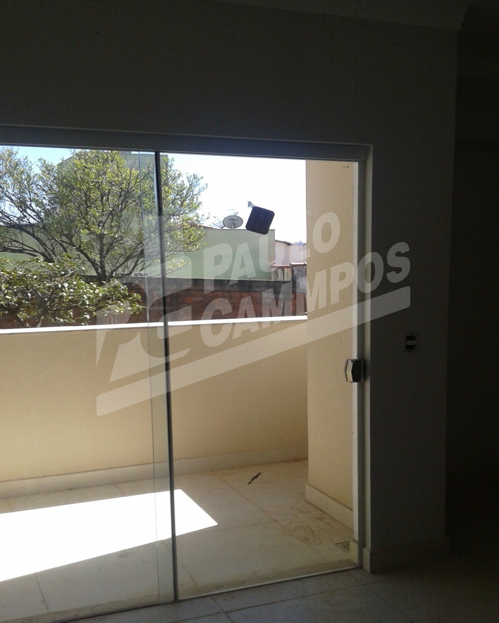 Apartamento à venda com 2 quartos, 50m² - Foto 3