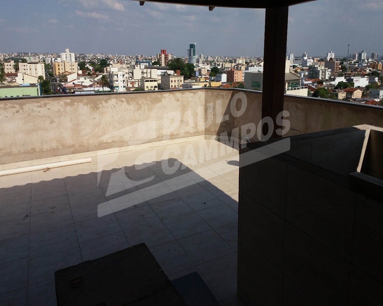 Cobertura à venda com 4 quartos, 204m² - Foto 1