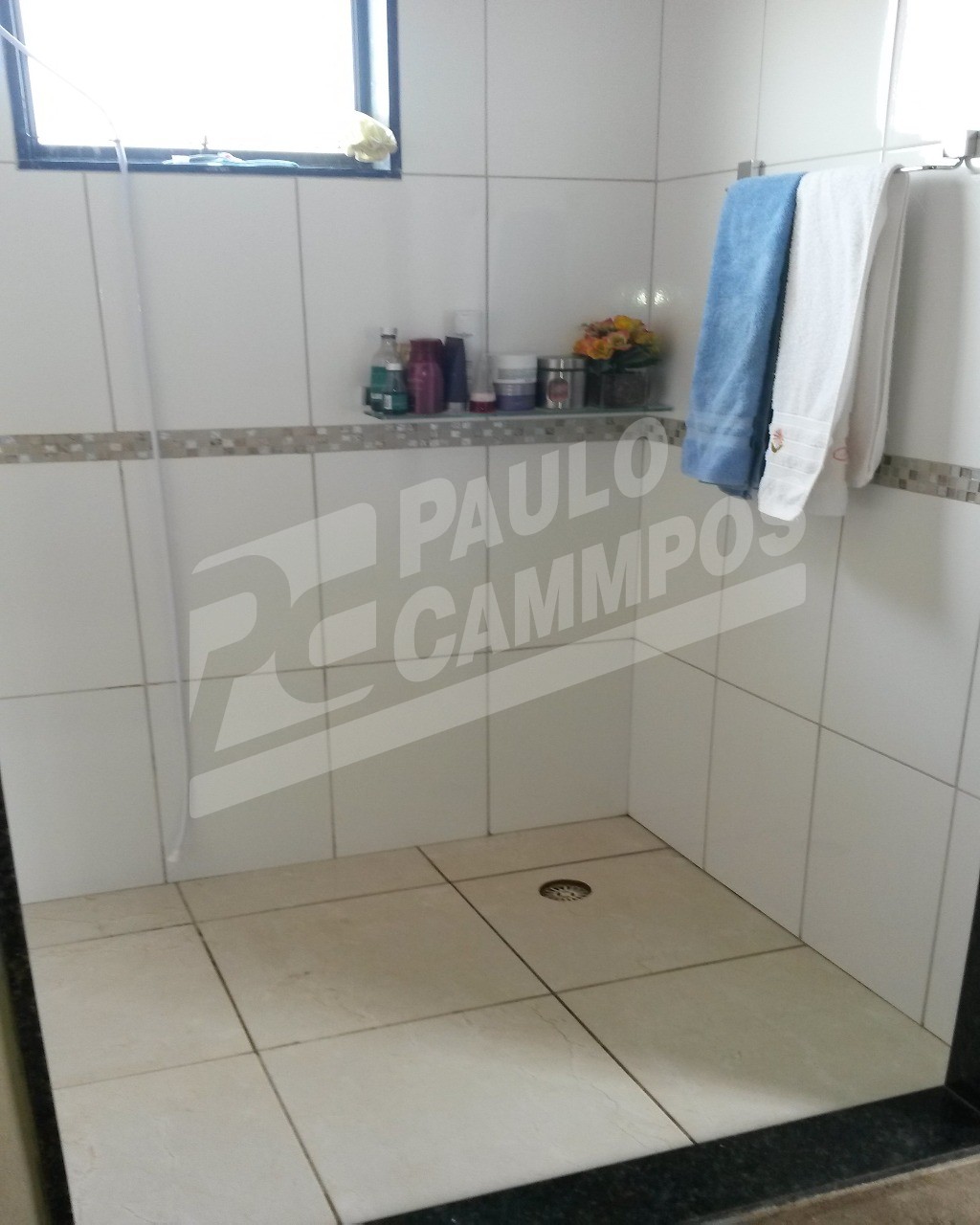 Casa à venda com 2 quartos, 250m² - Foto 17