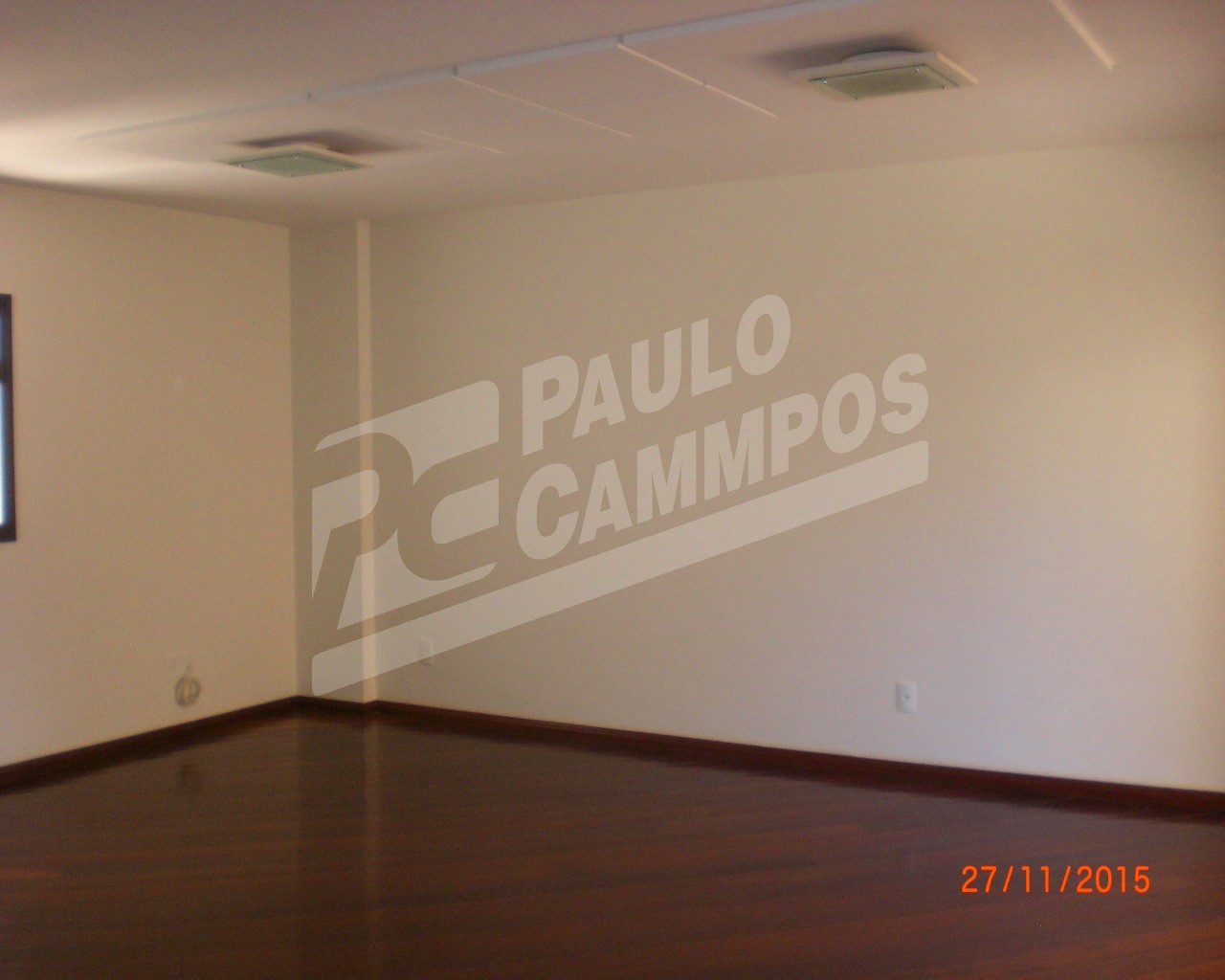 Apartamento à venda com 3 quartos, 140m² - Foto 2