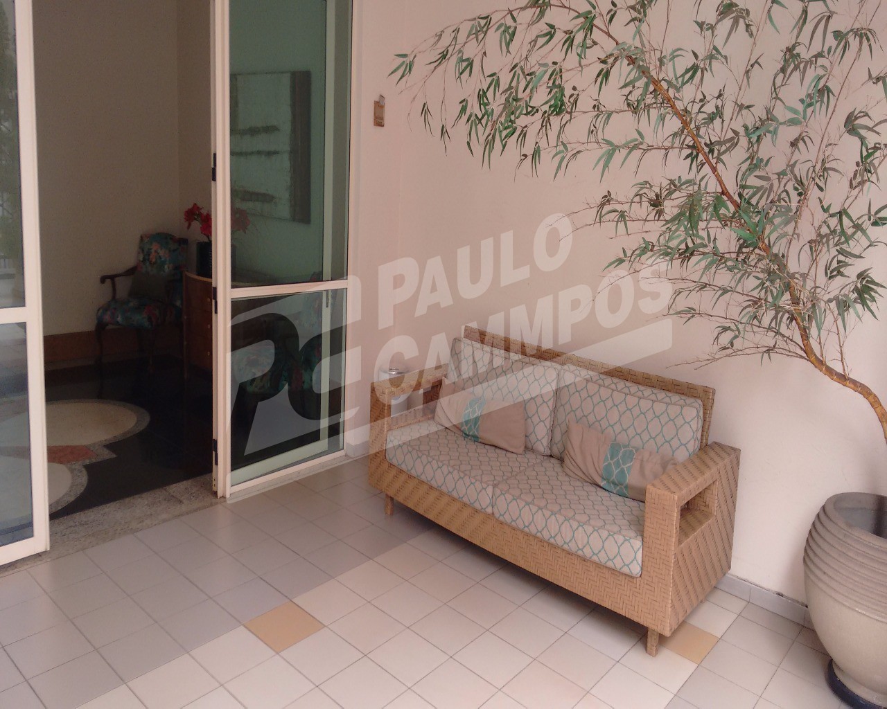 Apartamento à venda com 4 quartos, 200m² - Foto 4