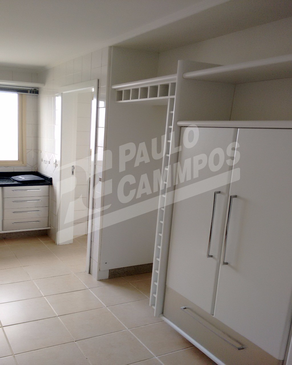 Apartamento à venda com 4 quartos, 200m² - Foto 6