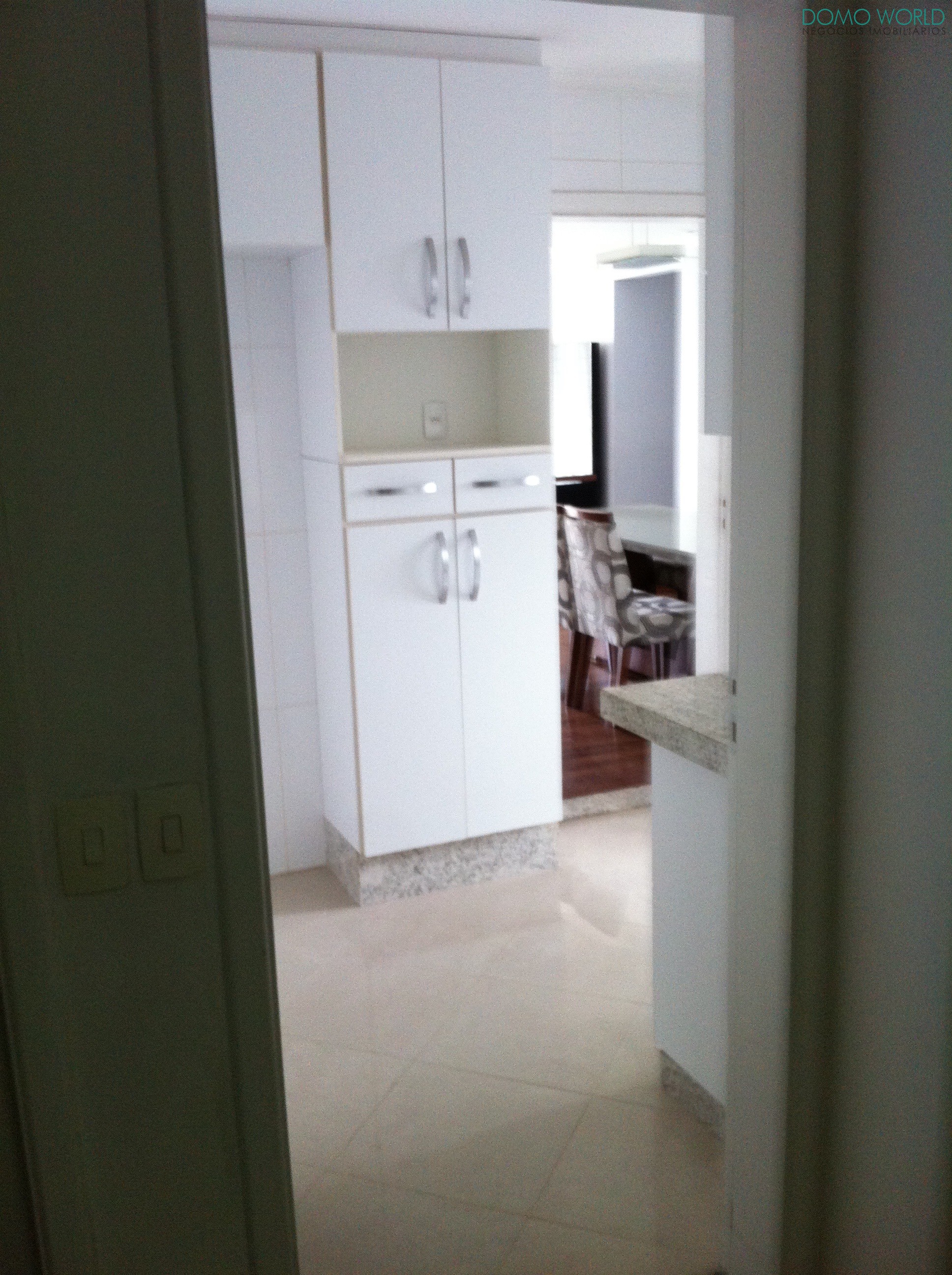 Apartamento à venda com 3 quartos, 96m² - Foto 8