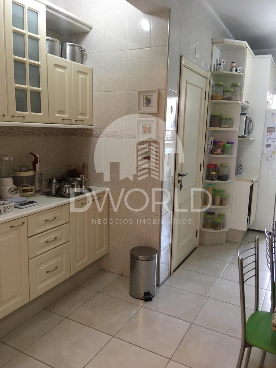 Apartamento à venda com 3 quartos, 160m² - Foto 14