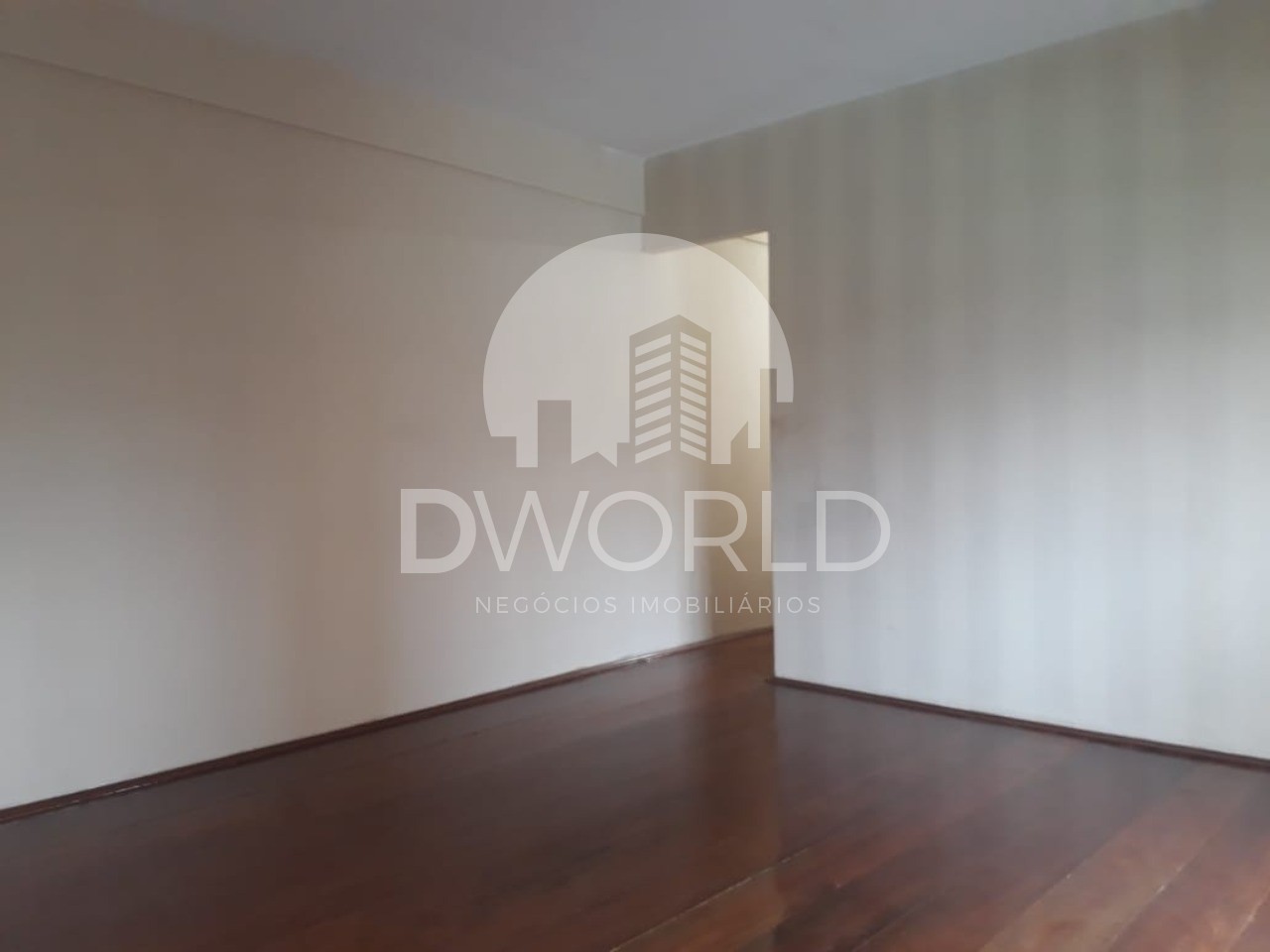 Apartamento à venda com 2 quartos, 60m² - Foto 2