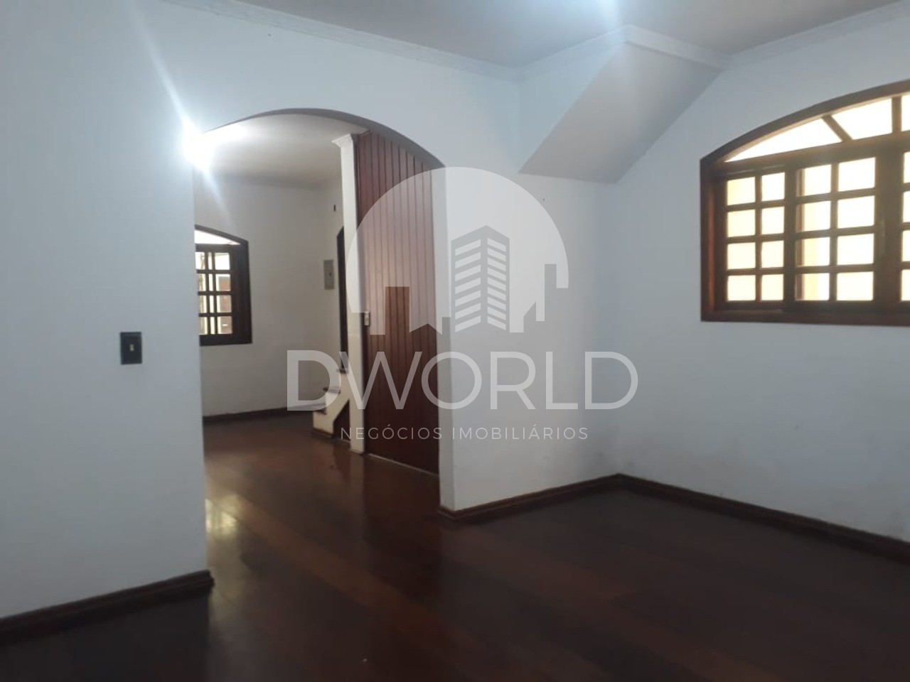 Sobrado à venda com 4 quartos, 187m² - Foto 2